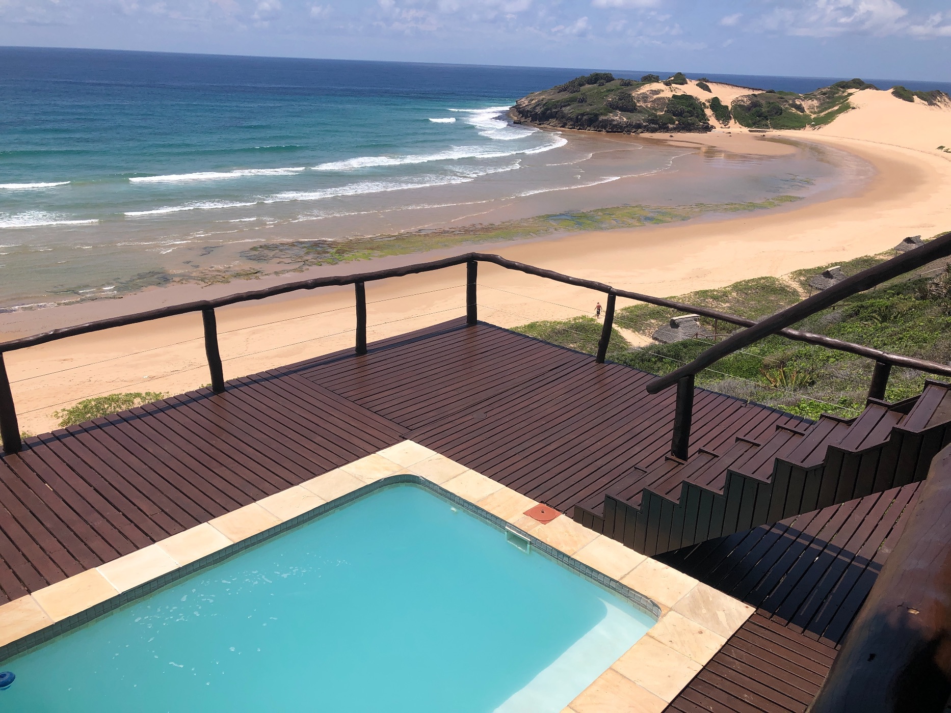 Beachfront villa for sale in Praia da Rocha, Mozambique - 3MQ1589735