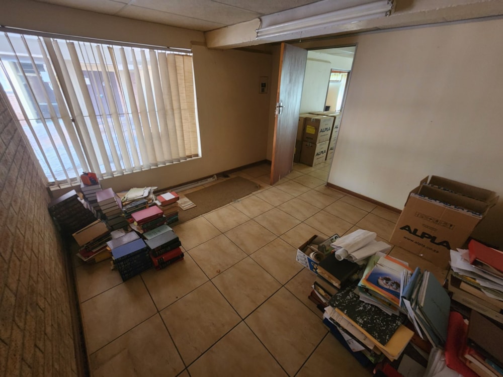 Townhouse for sale in Westdene, Bloemfontein - 1BX1592219