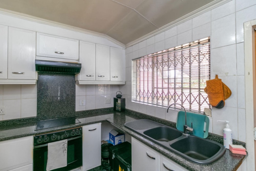 House to rent in Glenvista - 1GV1712989 House to rent in Glenvista - 1GV1712989