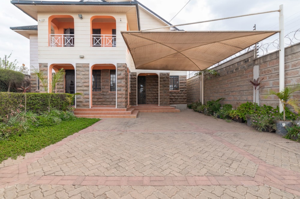 House for sale in Athi River, Kenya - 3KE1715348
