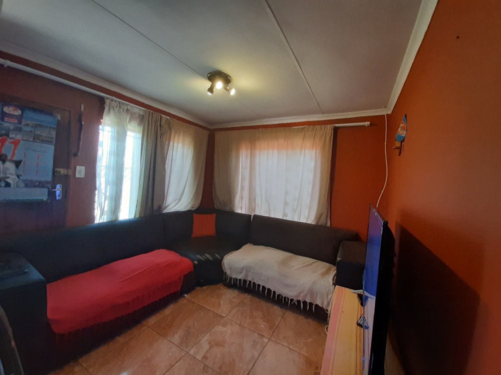 House for sale in Diepkloof - RDT1669387