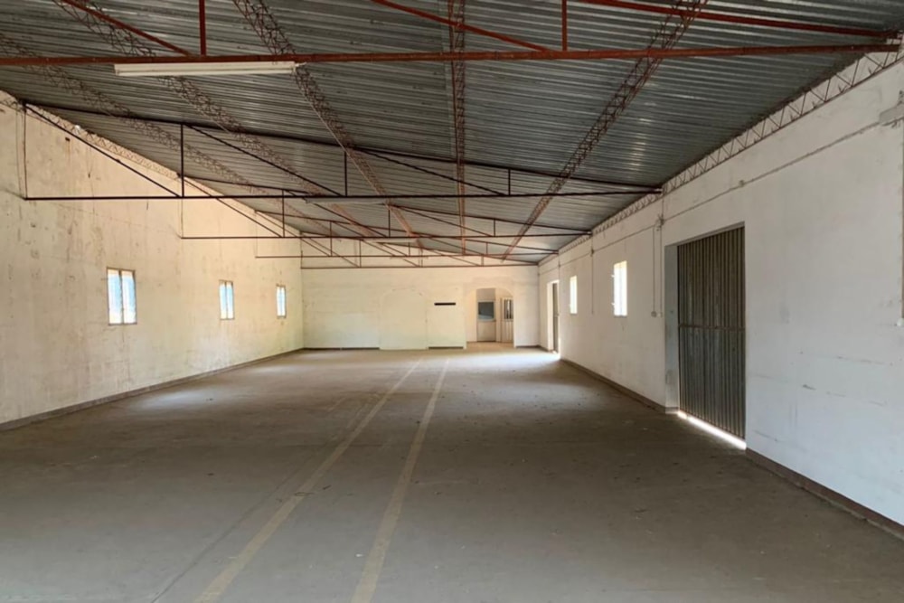 Commercial industrial property to rent in Tete, Tete, Mozambique - 3MQ1592078 Commercial industrial property to rent in Tete, Tete, Mozambique - 3MQ1592078