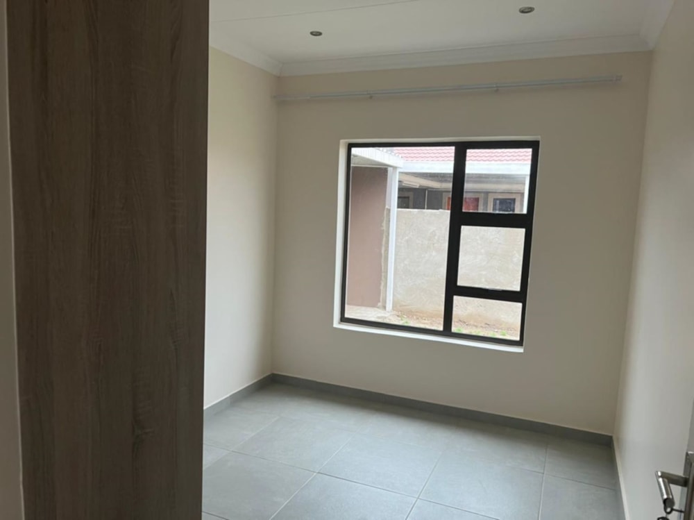 House for sale in Mandela View - 1BX1592529