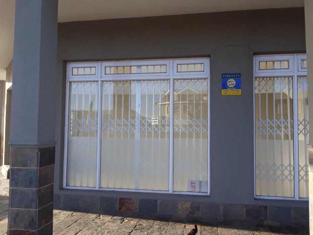 Commercial business for sale in Ou Dorp - 1JF1592632