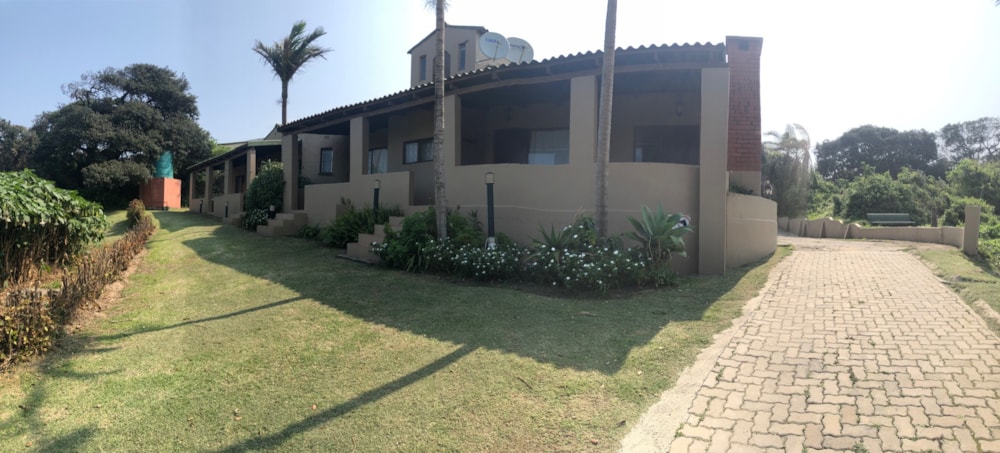 Beachfront villa for sale in Port St John's - 1KK1599485