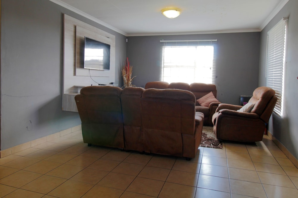 House for sale in Thatch Hill Estate - CN1593278 House for sale in Thatch Hill Estate - CN1593278