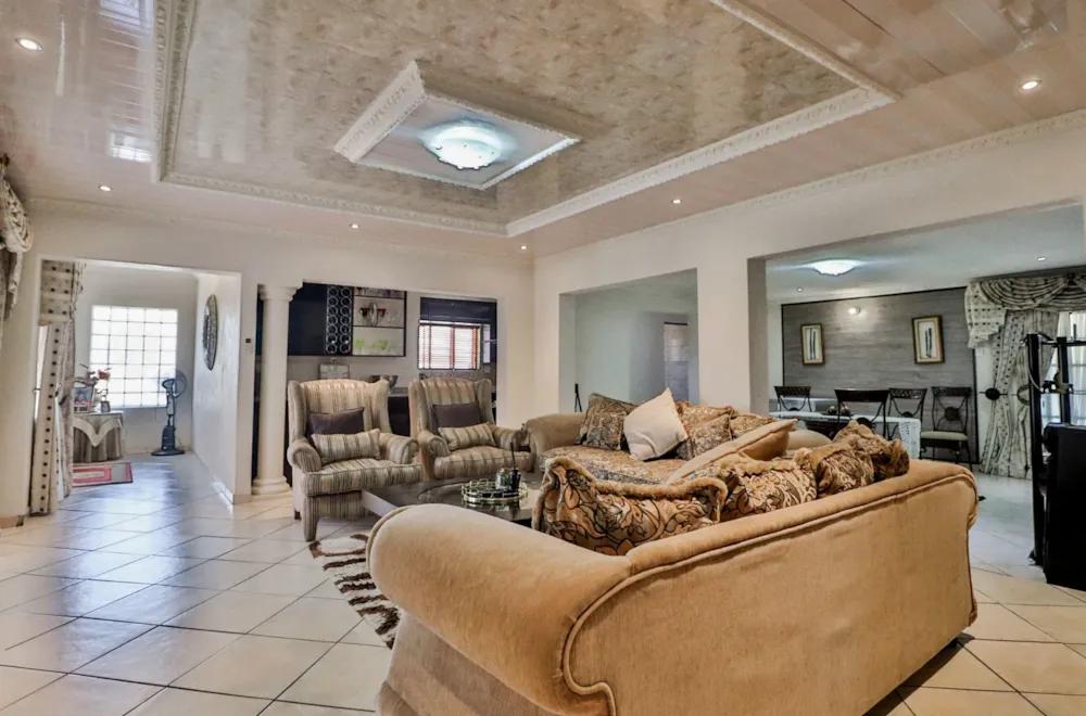 House for sale in Hectorspruit - 1NK1594429