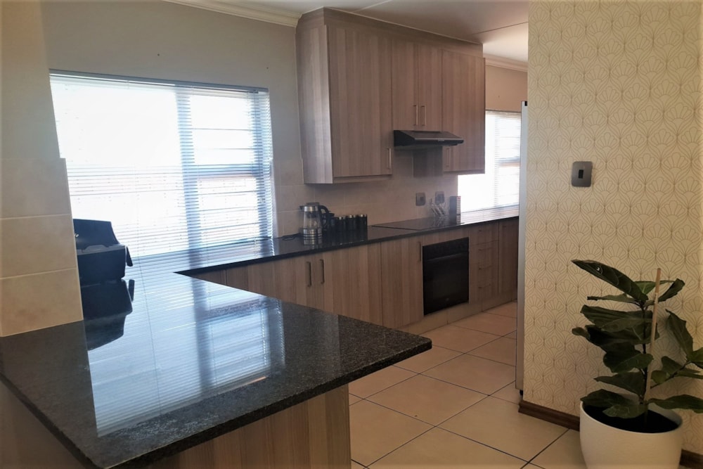 Townhouse let in Honeydew Ridge - RAL1683052 Townhouse let in Honeydew Ridge - RAL1683052