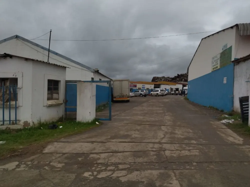 Commercial industrial property for sale in Mthatha Central - 1MH1595130 Commercial industrial property for sale in Mthatha Central - 1MH1595130