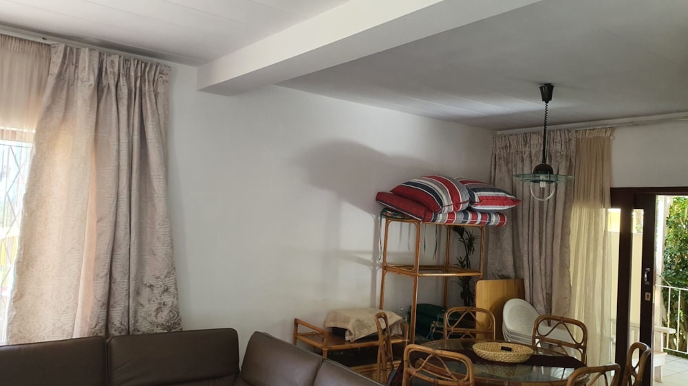 Apartment for sale in Glenmore Beach - 1PD1592949