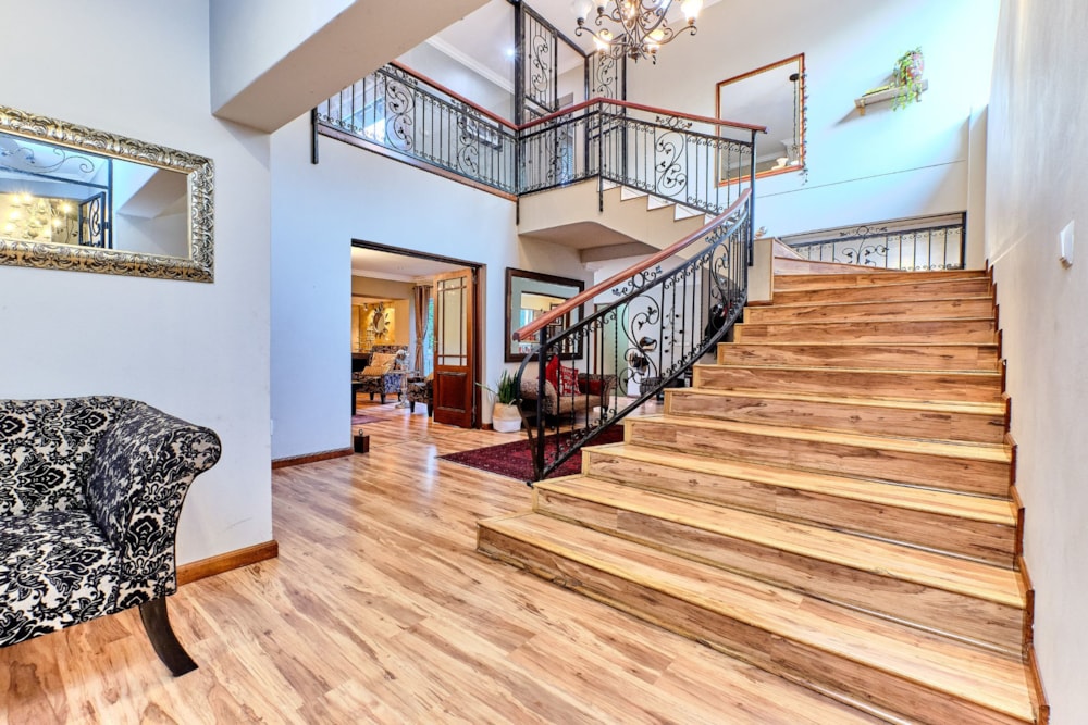 Double-storey house for sale in Bryanston - HP1593809 Double-storey house for sale in Bryanston - HP1593809