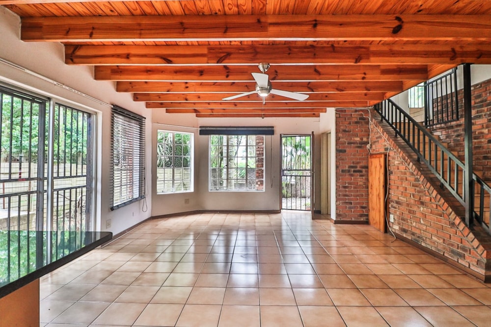 Double-storey house for sale in White River - 1WR1741861