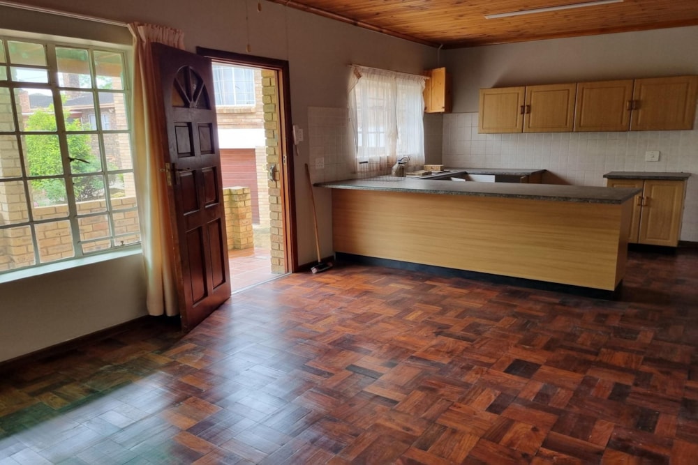 Apartment to rent in Kingswood - 1GC1721053