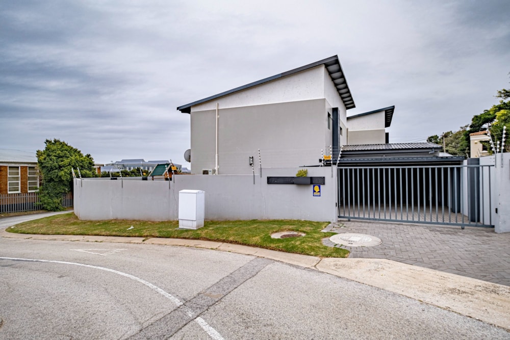 Double-storey house for sale in Humerail - 1PLZ1593879