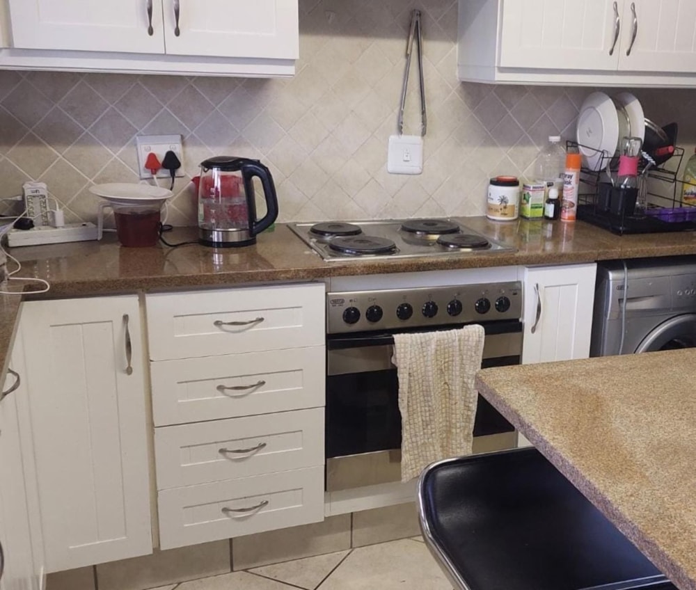 Double-storey house let in Kingswood - 1GC1670822 Double-storey house let in Kingswood - 1GC1670822