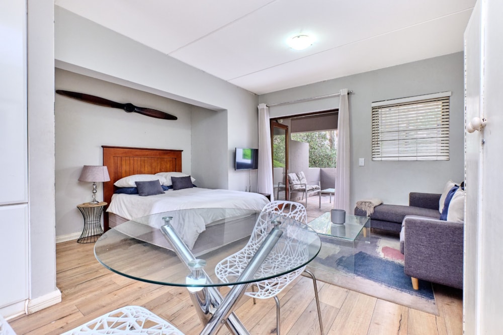 Bachelor apartment for sale in Rivonia - HP1709967 Bachelor apartment for sale in Rivonia - HP1709967