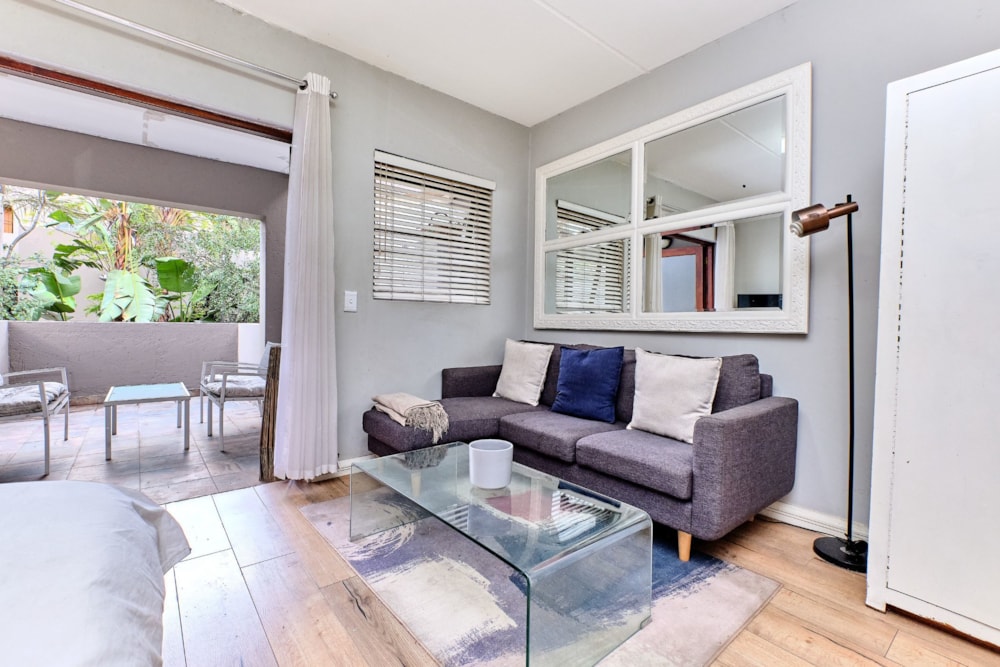 Bachelor apartment for sale in Rivonia - HP1709967 Bachelor apartment for sale in Rivonia - HP1709967