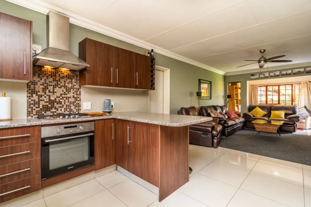 Townhouse let in Pinehaven - 1KR1731179 Townhouse let in Pinehaven - 1KR1731179