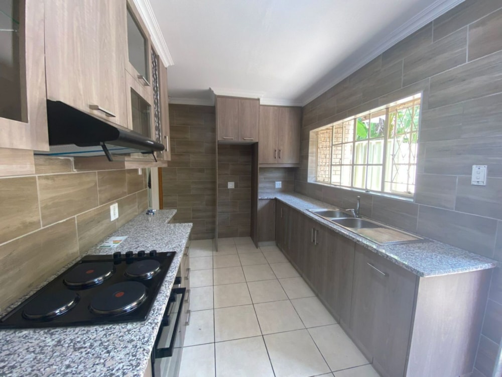 Townhouse let in Montrose - 1PM1679628