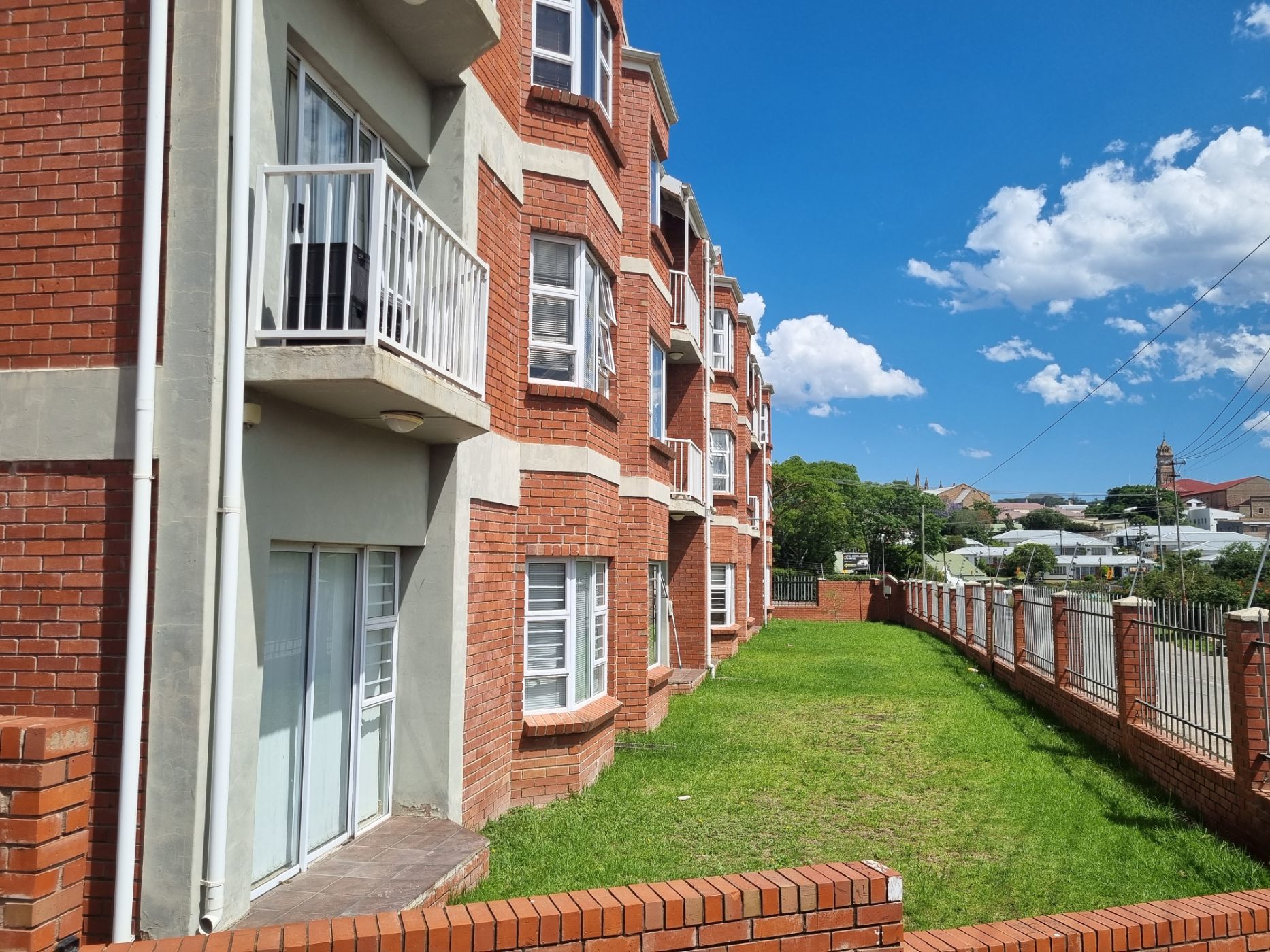 Apartment to rent in Grahamstown Central (Makhanda Central)  - 1GC1718079
