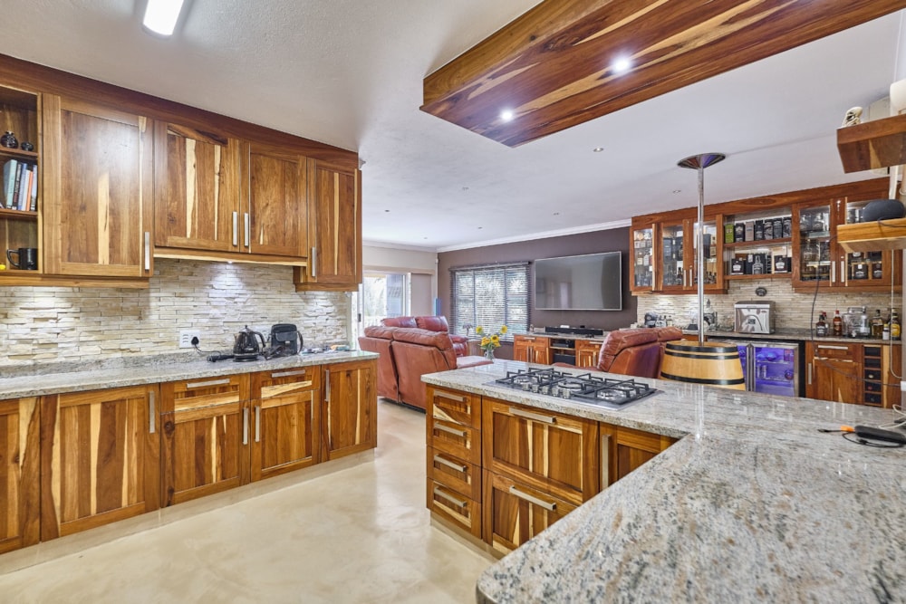 Apartment for sale in Amanzimtoti - 1WB1595602