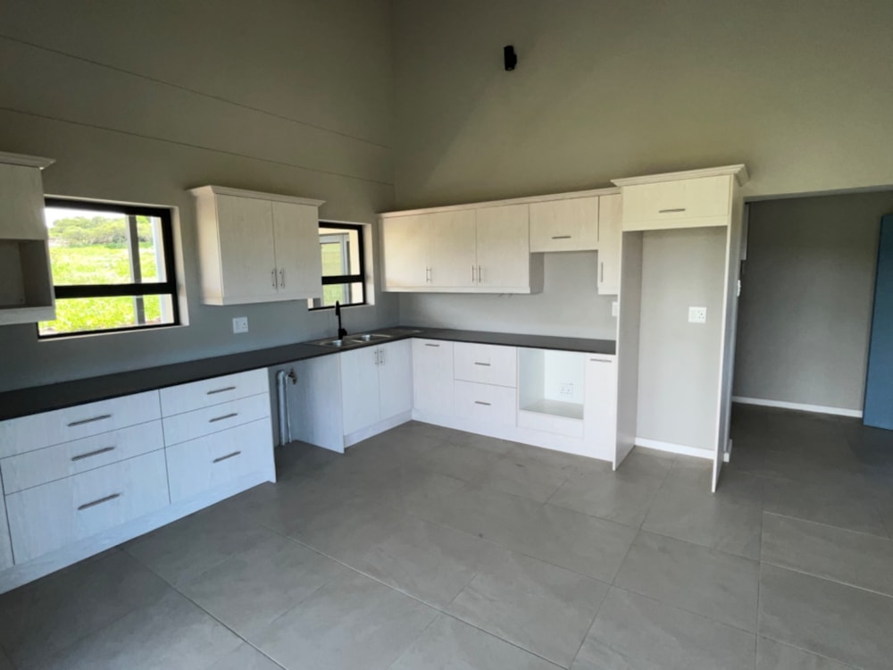 Single-storey retirement home for sale in Boesmansriviermond - 1KO1593802 Single-storey retirement home for sale in Boesmansriviermond - 1KO1593802