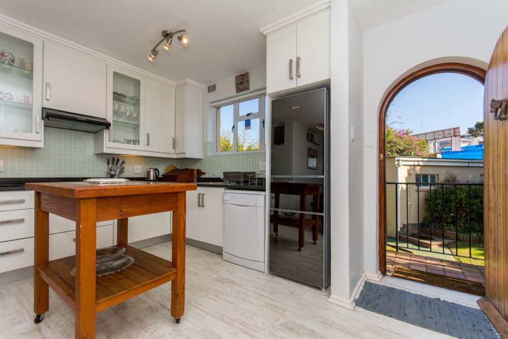 Apartment to rent in Central, Plettenberg Bay - 1KG1595487 Apartment to rent in Central, Plettenberg Bay - 1KG1595487