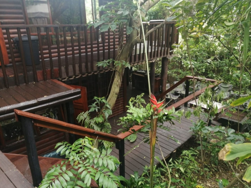 Beachfront villa for sale in Ponta de Ouro, Mozambique - 3MQ1595802