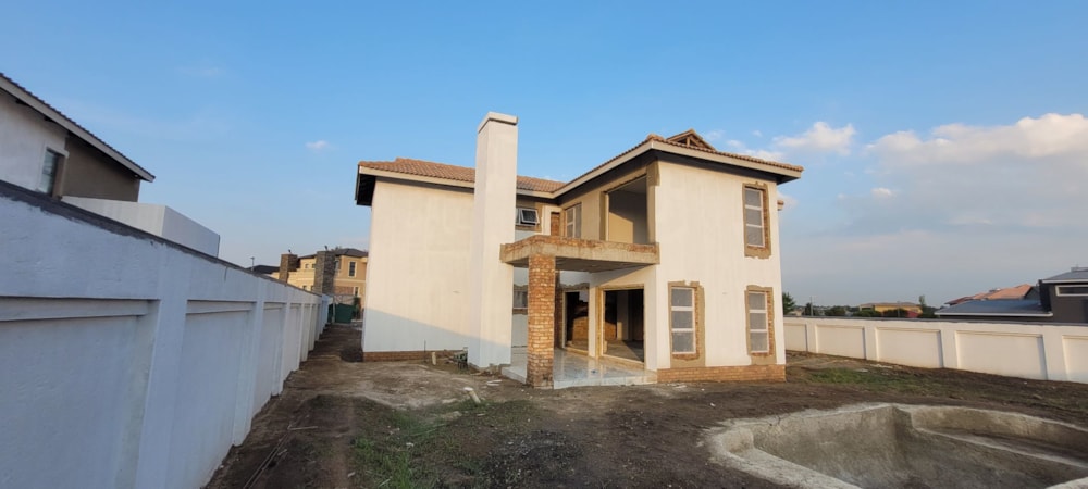 House for sale in Helderwyk Estate - 1BJ1596227 House for sale in Helderwyk Estate - 1BJ1596227