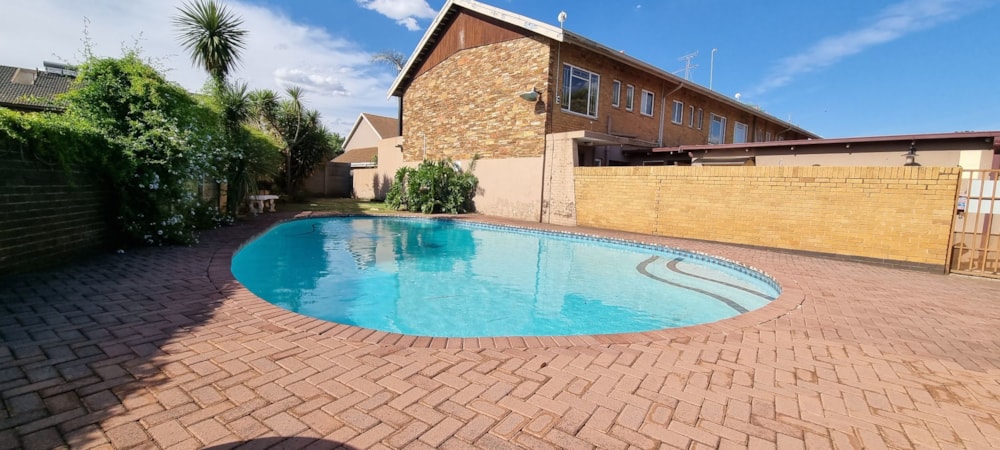 Townhouse for sale in Three Rivers Proper - 1VT1596460 Townhouse for sale in Three Rivers Proper - 1VT1596460