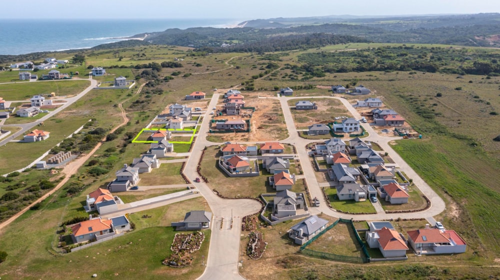 House for sale in Kidds Beach - 1ET1596671