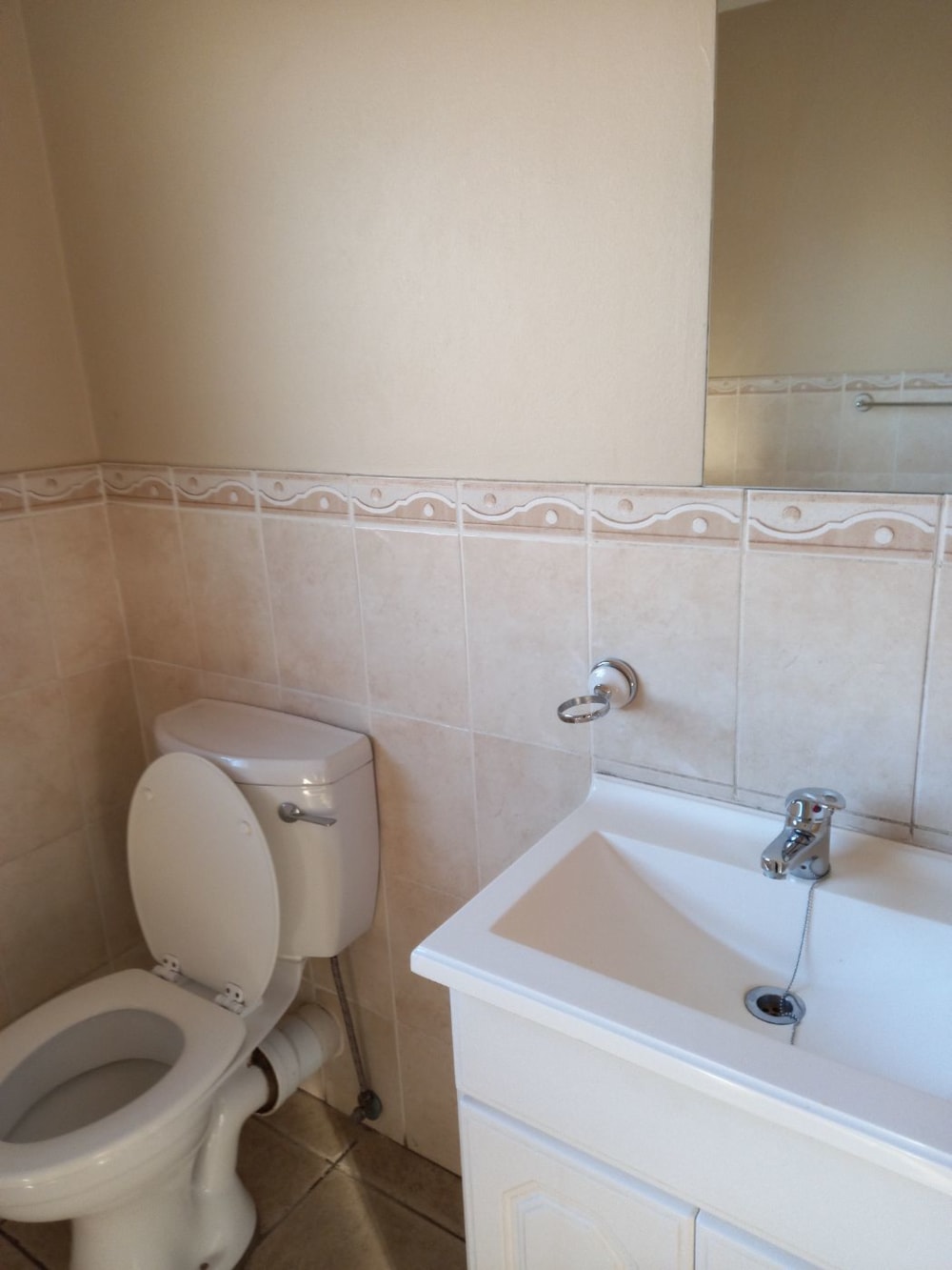 Townhouse to rent in Risiville - 1VT1714145 Townhouse to rent in Risiville - 1VT1714145