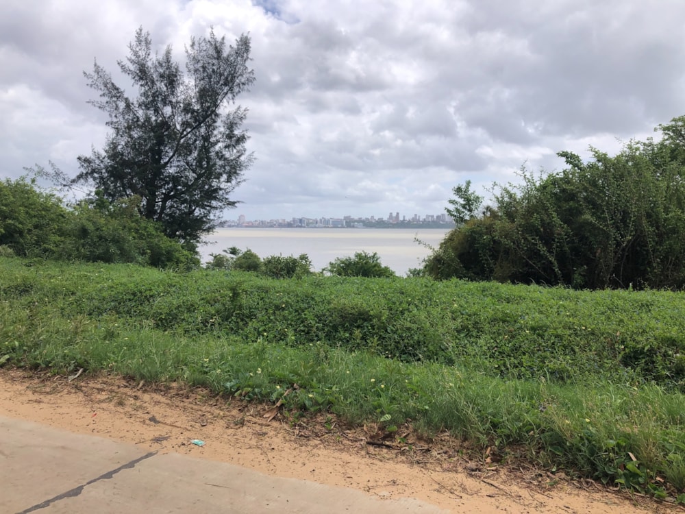 Vacant land for investment in Catembe, Mozambique - 3MQ1596756 Vacant land for investment in Catembe, Mozambique - 3MQ1596756