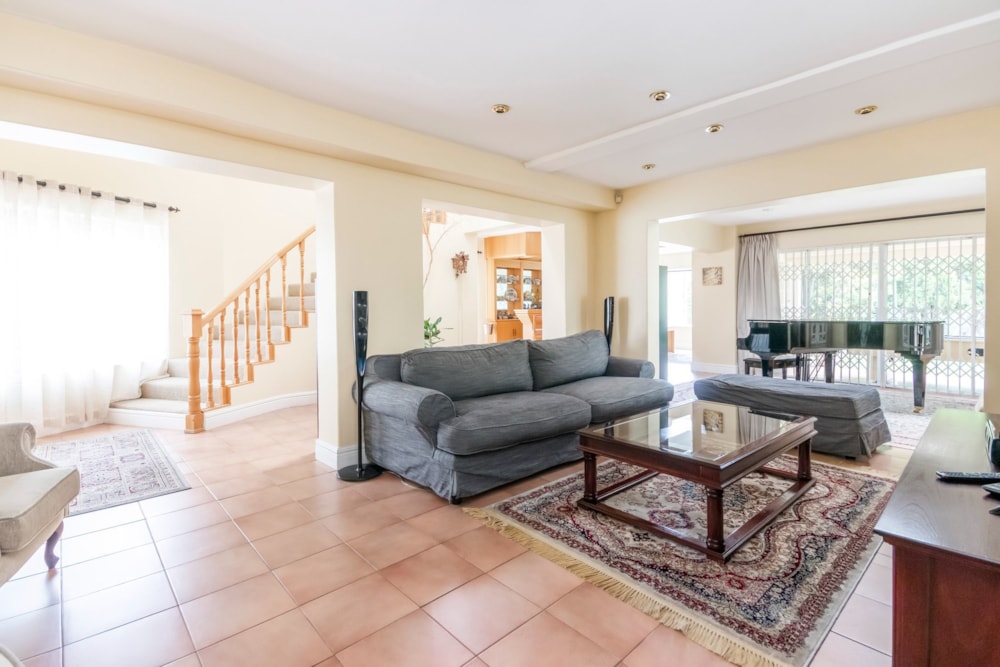 House let in Bryanston - JBL1710152 House let in Bryanston - JBL1710152