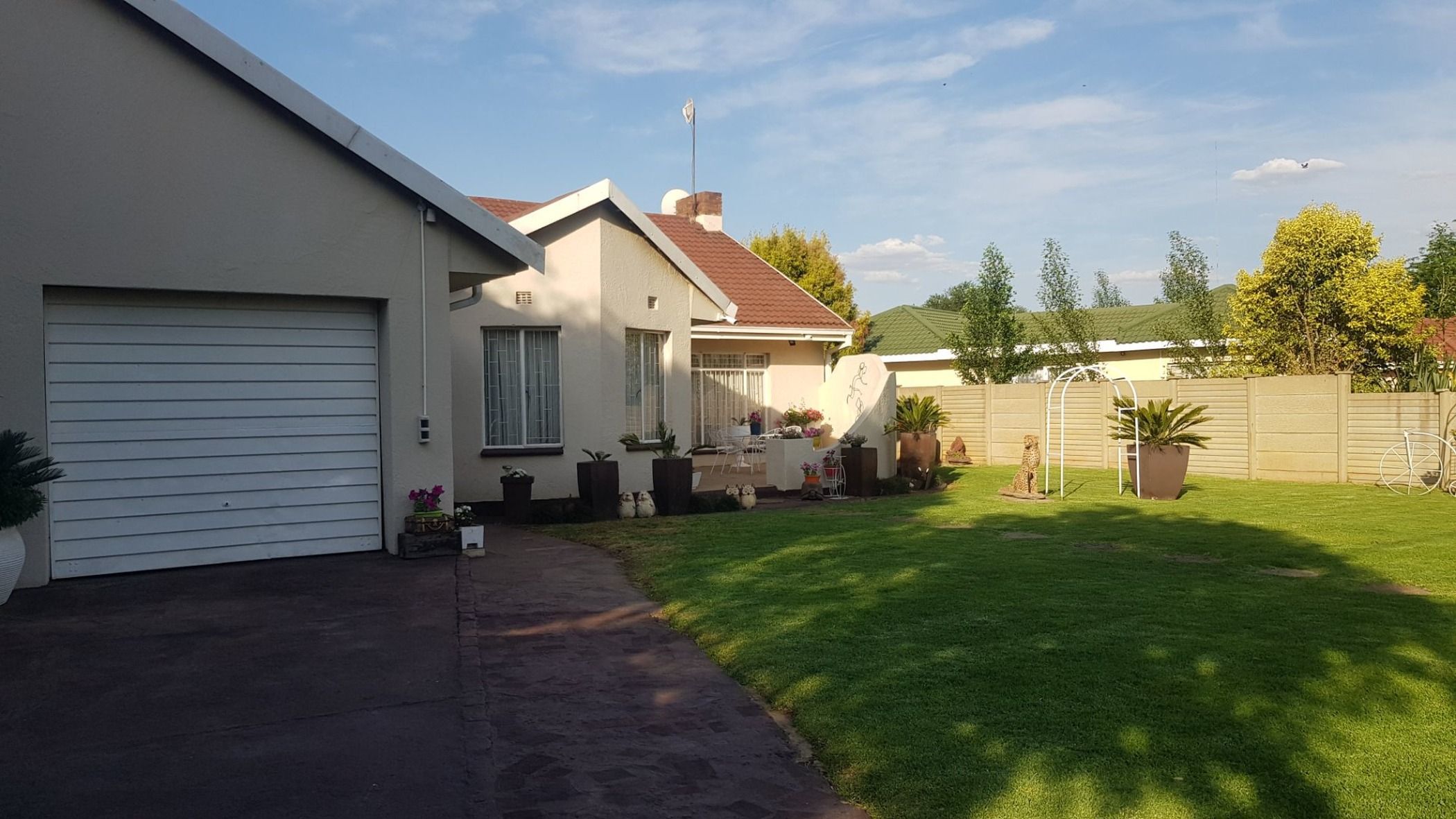 House for sale in Sonlandpark - 1VT1597171