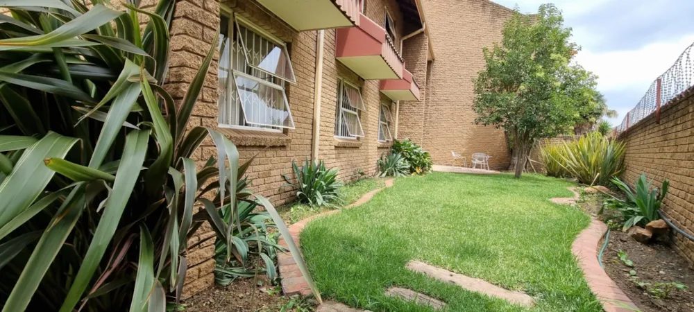 Townhouse for sale in Three Rivers Proper - 1VT1597347