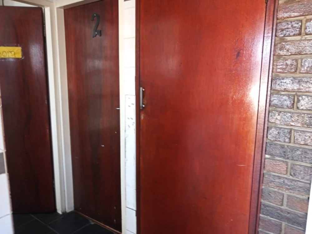 Commercial flats for sale in Vereeniging Central - 1VT1597405