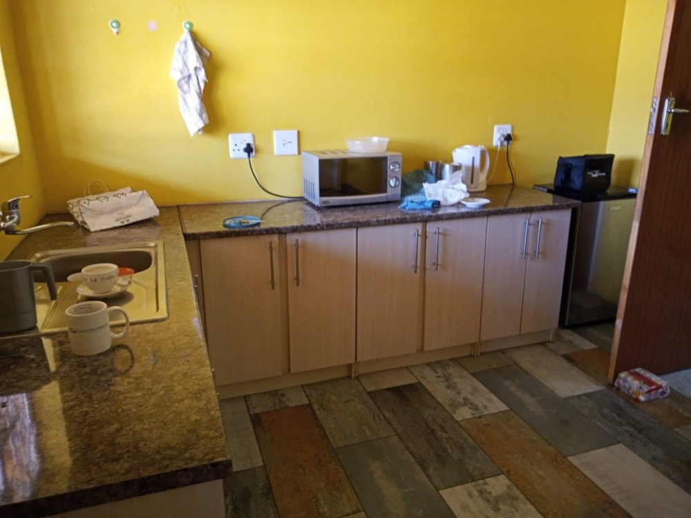 Commercial office for sale in Vereeniging Central - 1VT1597428