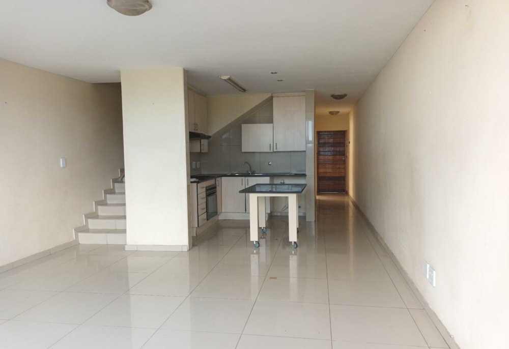 Double-storey house for sale in Die Heuwel - 1WD1597619 Double-storey house for sale in Die Heuwel - 1WD1597619