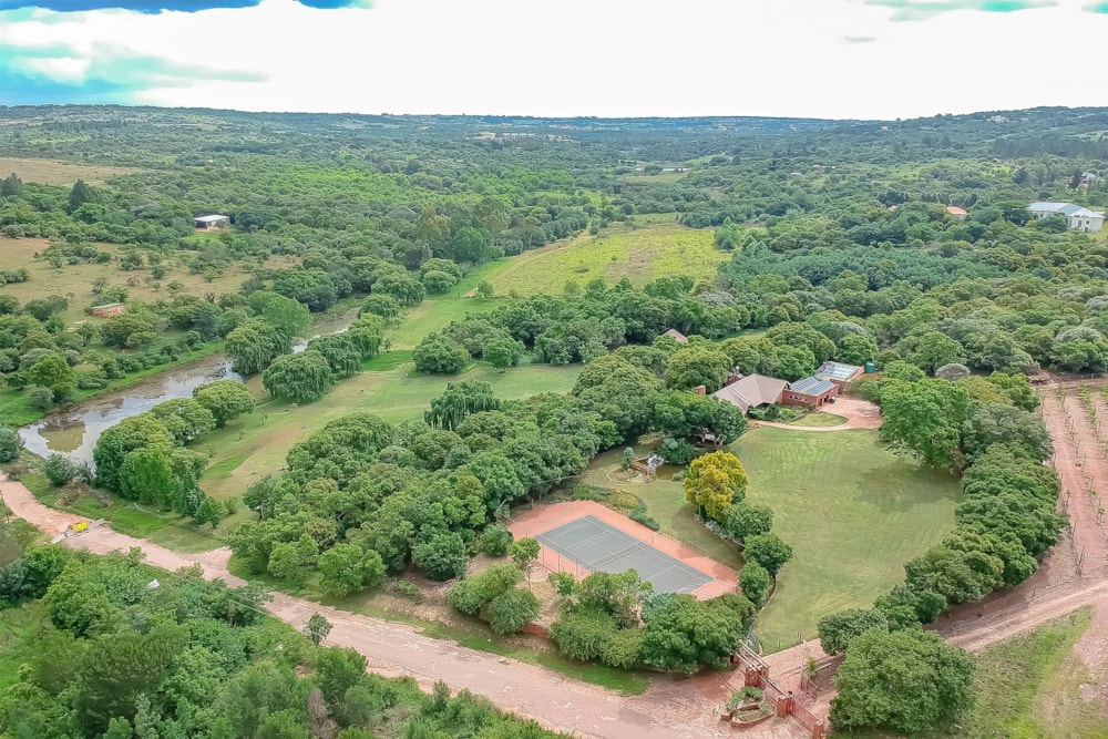 House for sale in Zwavelpoort SH - PT1599998