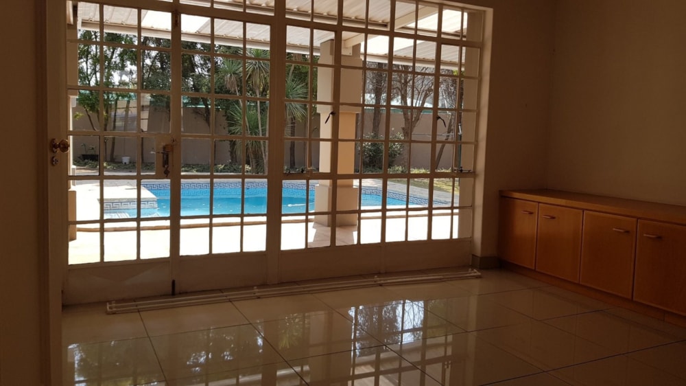 Townhouse for sale in Three Rivers Proper - 1VT1597700 Townhouse for sale in Three Rivers Proper - 1VT1597700