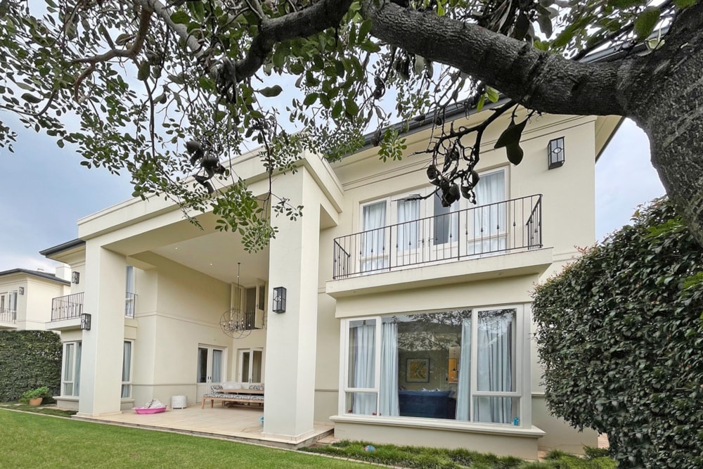 Cluster sold in Hyde Park, Sandton - HP1643302 Cluster sold in Hyde Park, Sandton - HP1643302