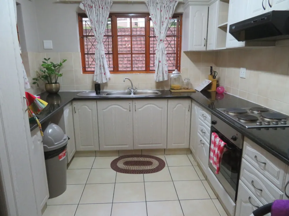 Townhouse for sale in Waterfall, Upper Highway - 1KF1646893
