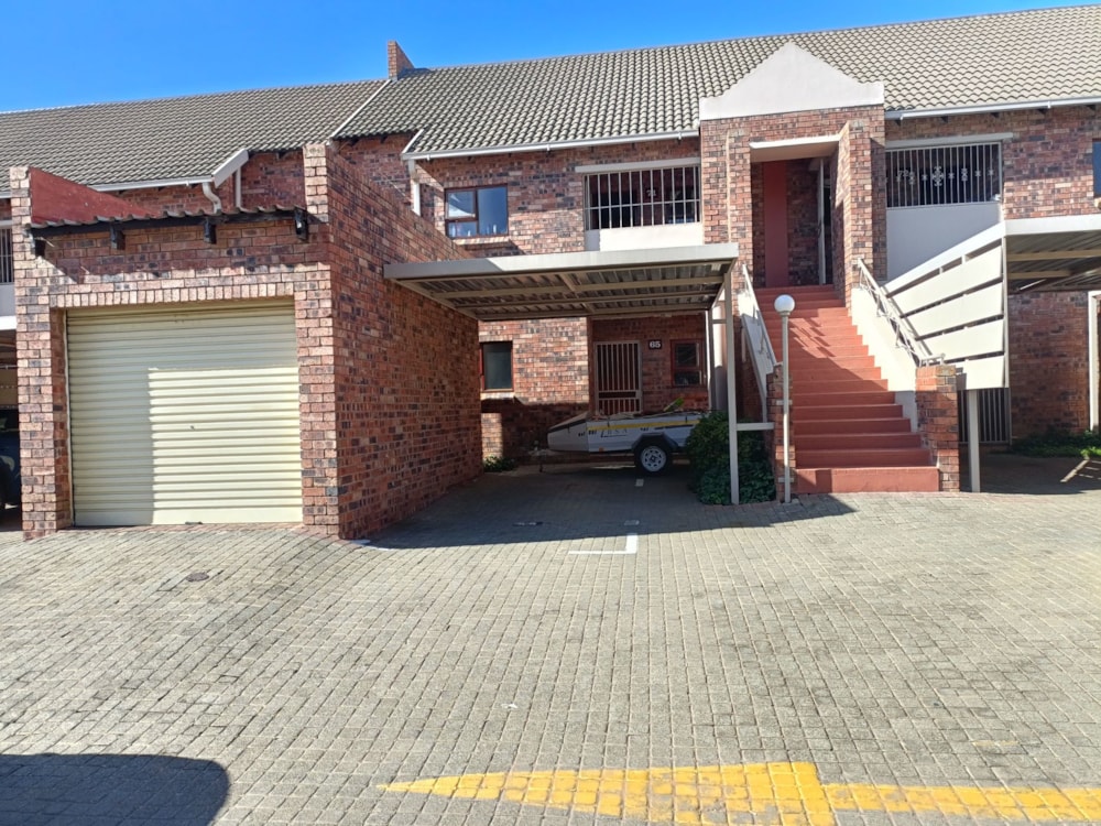 Townhouse to rent in Langenhovenpark - 1BX1746281 Townhouse to rent in Langenhovenpark - 1BX1746281