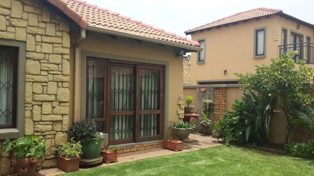 Cluster for sale in Hughes - BOK1685638 Cluster for sale in Hughes - BOK1685638