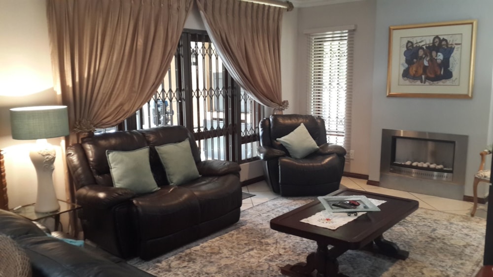 Cluster for sale in Hughes - BOK1685638 Cluster for sale in Hughes - BOK1685638