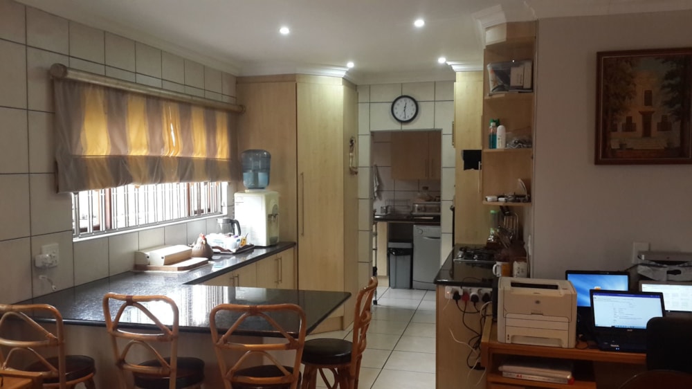 Cluster for sale in Hughes - BOK1685638 Cluster for sale in Hughes - BOK1685638