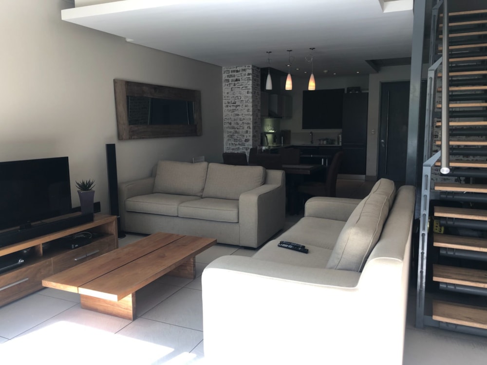 Apartment let in Melrose Arch - HP1741874 Apartment let in Melrose Arch - HP1741874