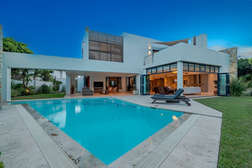 Double-storey house for sale in uMhlanga Rocks - 1ND1601090