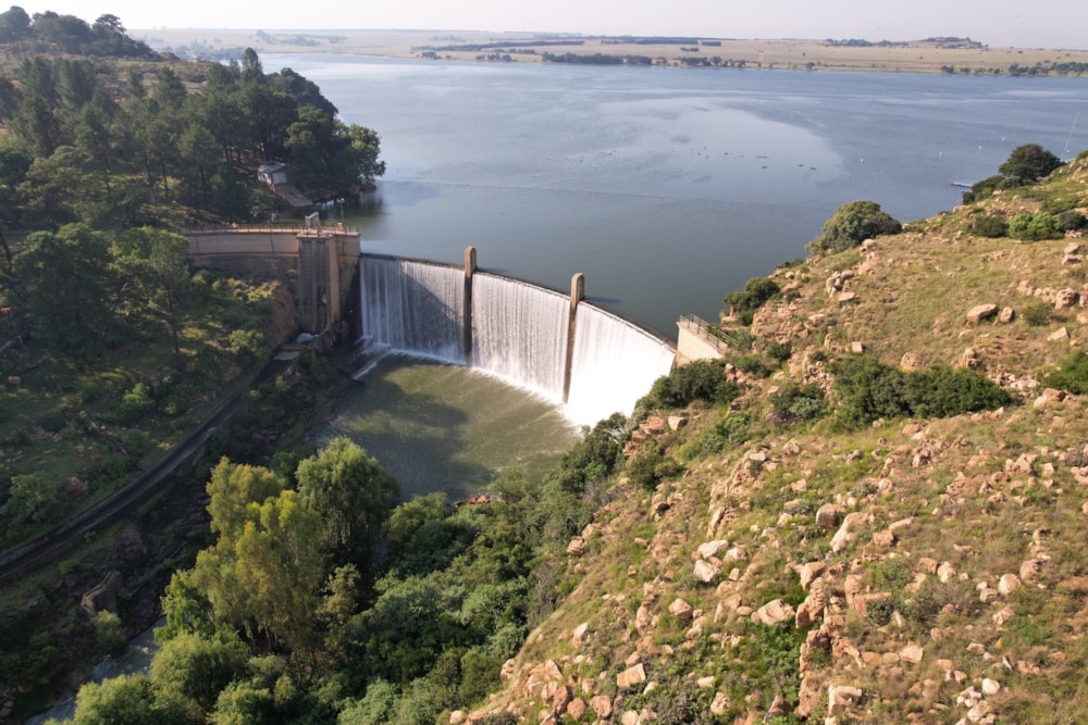 Security estate home for sale in Aquavista Mountain Estate - PRN1525340